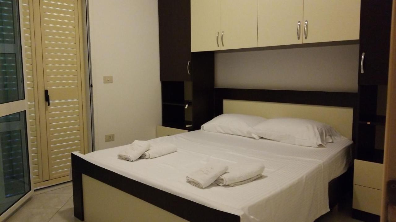 Apartments Rezidenca Sinani Orikum Ngoại thất bức ảnh