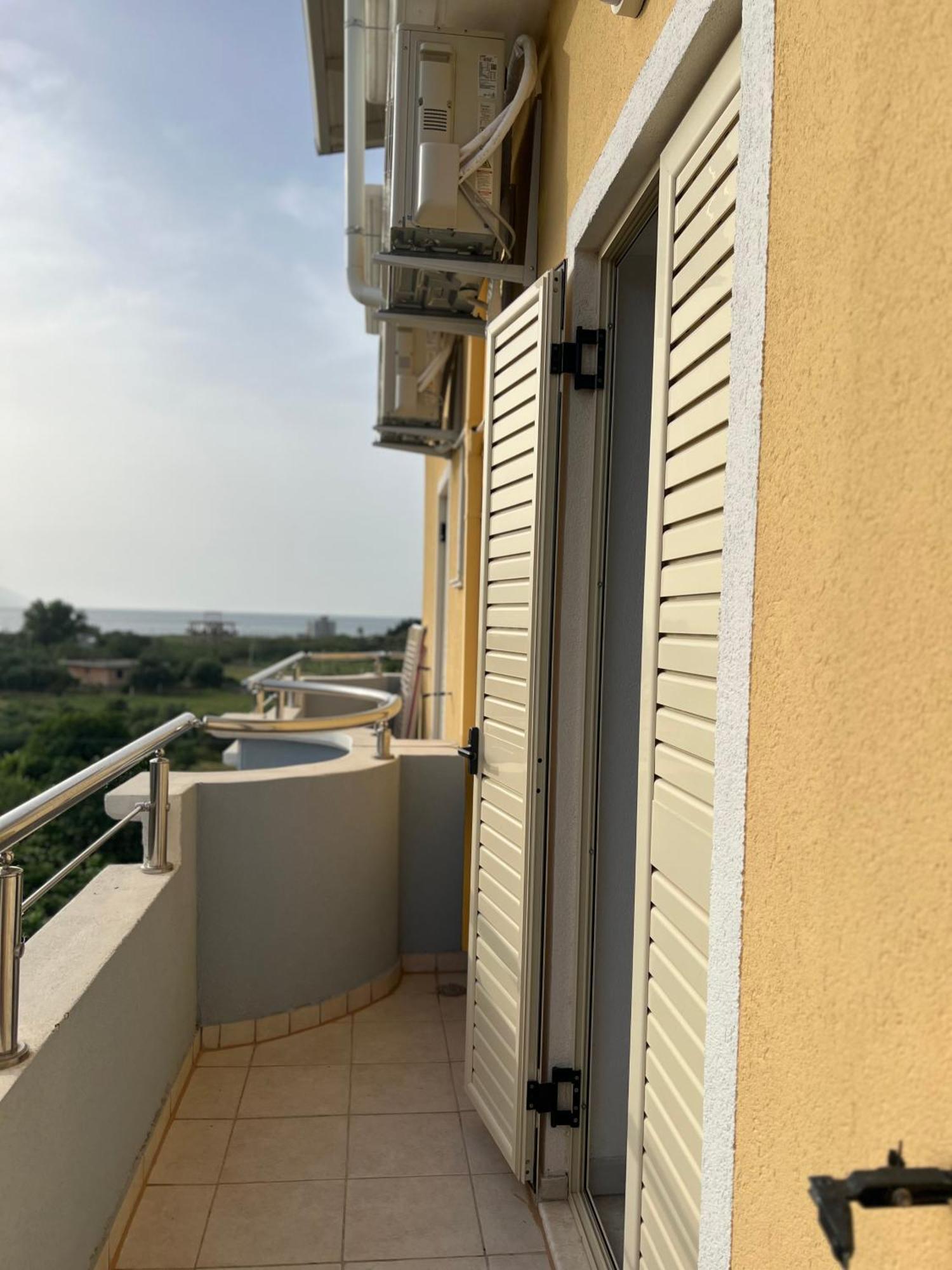 Apartments Rezidenca Sinani Orikum Ngoại thất bức ảnh