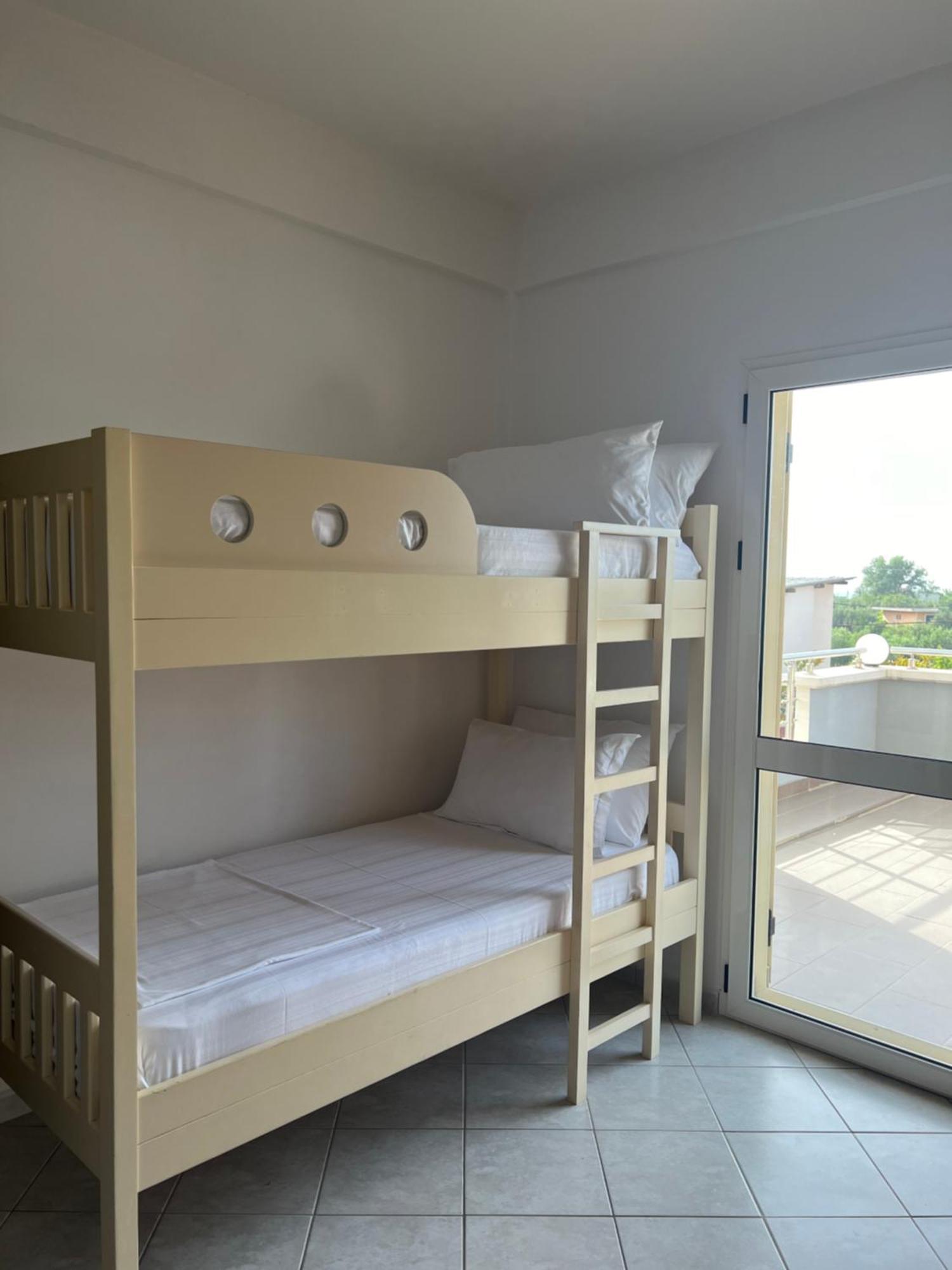 Apartments Rezidenca Sinani Orikum Ngoại thất bức ảnh